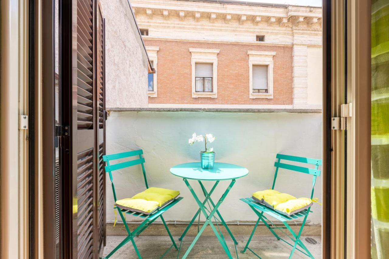 FONTANA DI TREVI - 5 STELLE Proietti Apartament Roma Esterno foto
